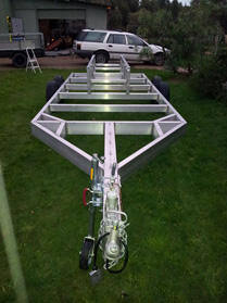 Trailer hitch from above