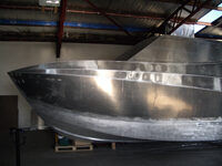 Boat hull rear angle